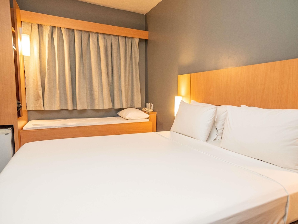 Habitación estándar, varias camas (com cama extra para criança) del hotel Ibis Belem Aeroporto. Foto 10