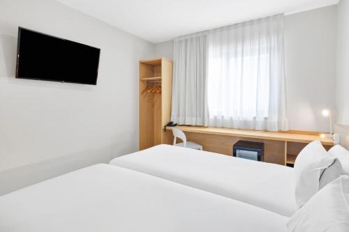 Habitación Doble - 2 camas del hotel B&B Las Rozas. Foto 6