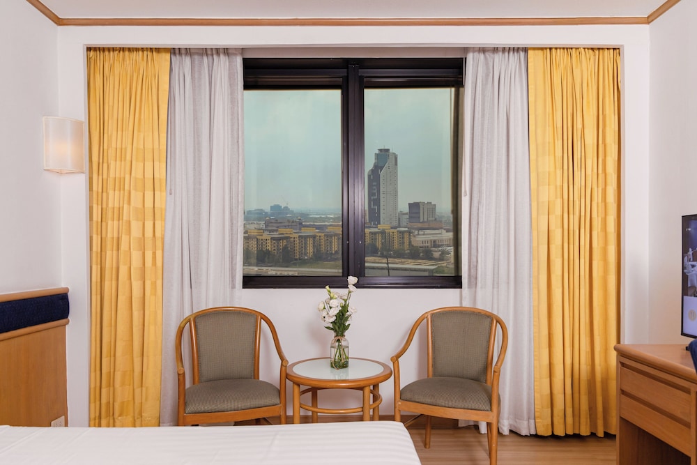 Estándar Camas Gemelas del hotel Novotel Bangkok Bangna. Foto 6
