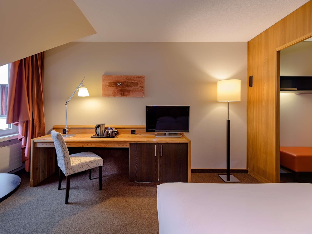 Habitación estándar, 1 cama de matrimonio del hotel Mövenpick Egerkingen. Foto 3