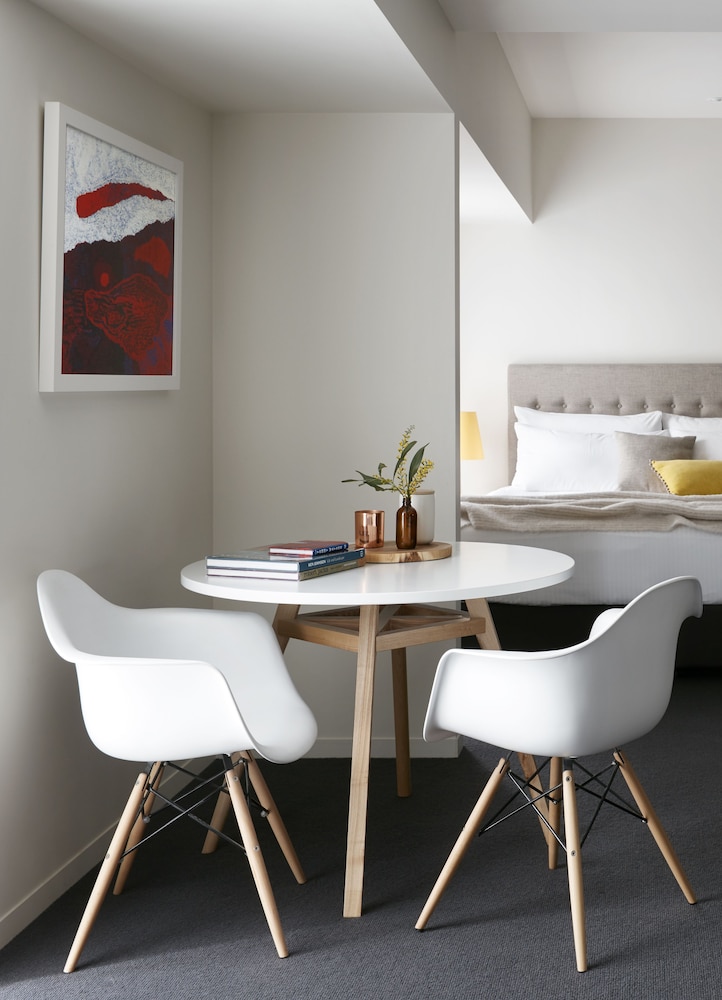 Suite Estudio Deluxe Twin del hotel Art Series - The Watson. Foto 2