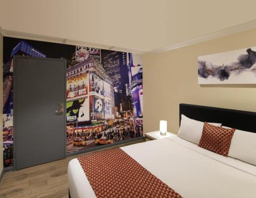 Standard Queen Room with Internal Window del hotel Breakfree On Broadway Sydney. Foto 3