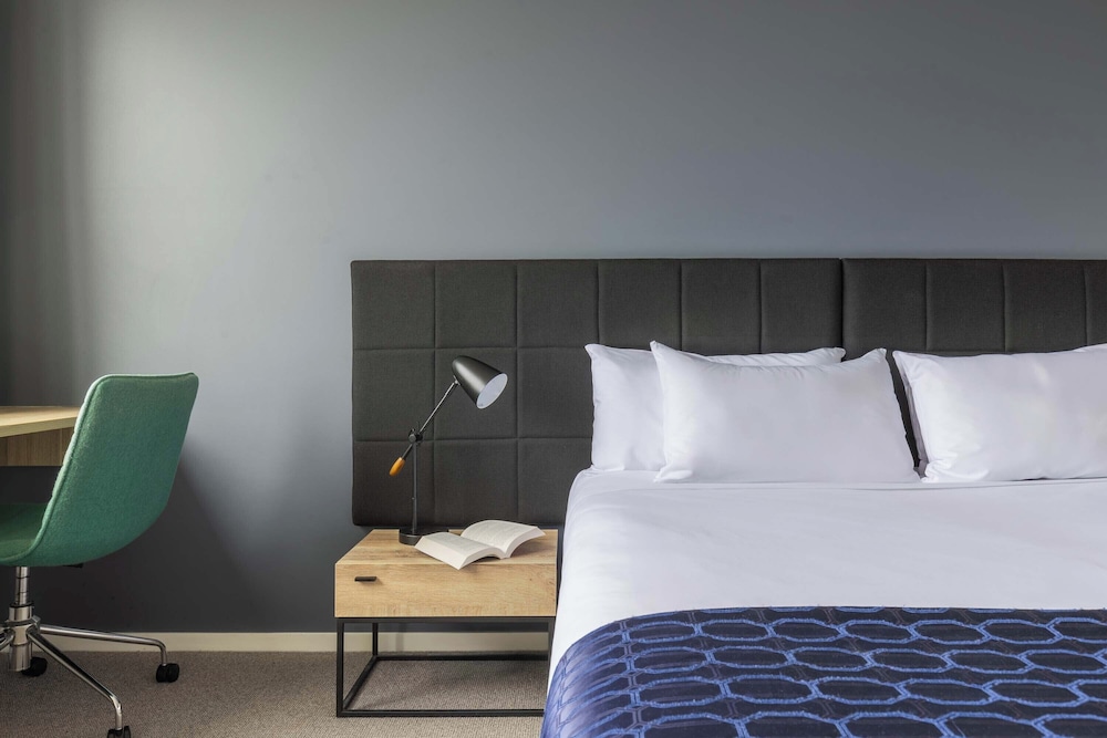 Estudio Deluxe con 1 cama King del hotel Mantra Macarthur. Foto 4