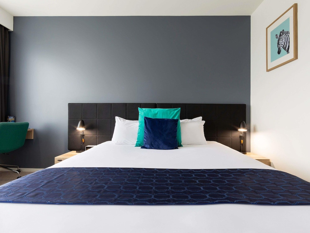 Estudio Deluxe con 1 cama King del hotel Mantra Macarthur. Foto 9