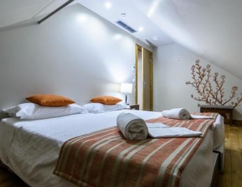 Suite Principal del hotel Luna Serra Da Estrela. Foto 6