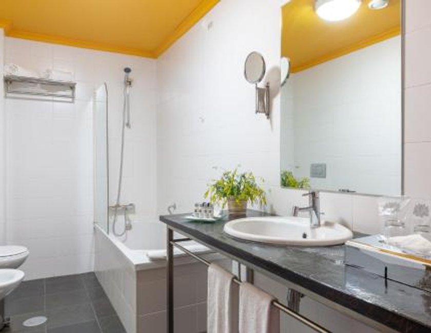 Habitación Familiar Superior del hotel Luna Serra Da Estrela. Foto 4