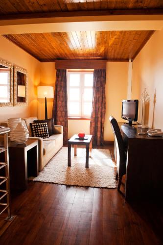 Habitación Familiar Superior del hotel Luna Serra Da Estrela. Foto 1