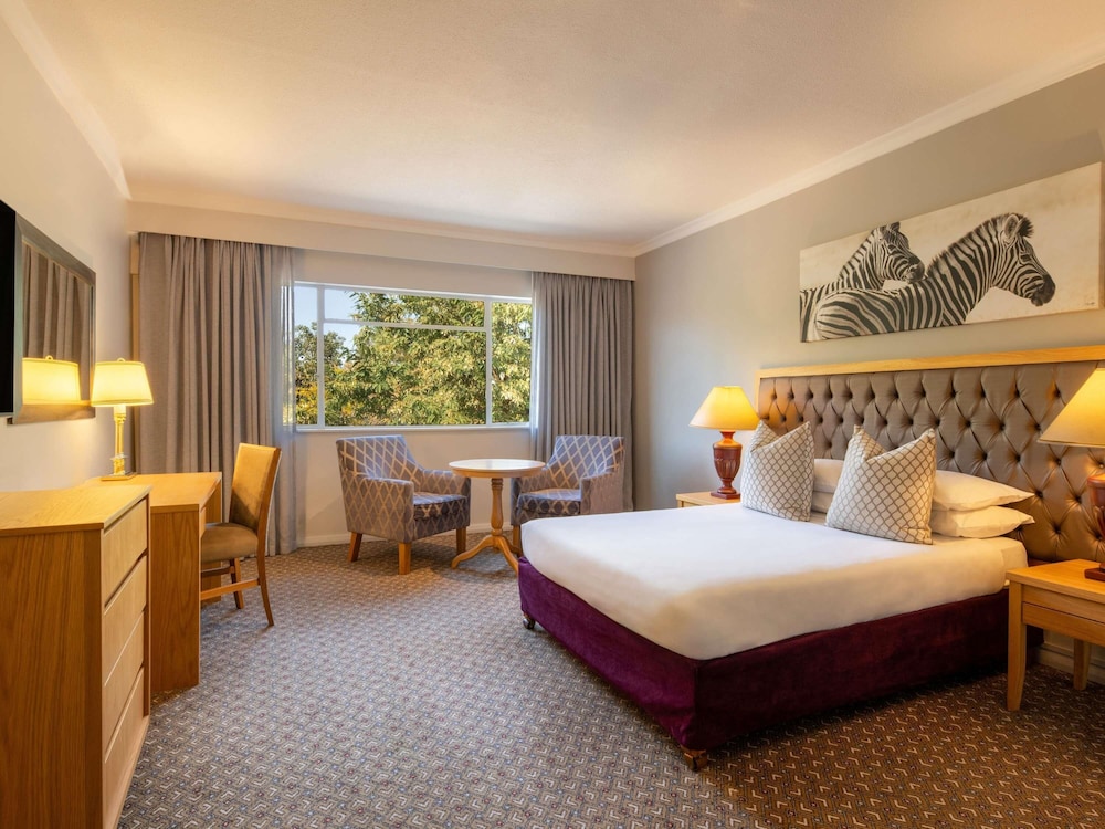 Habitación Superior con cama king del hotel Mercure Windhoek