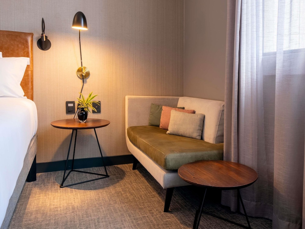 Habitación de lujo, 1 cama de matrimonio del hotel Pullman São Paulo Guarulhos Airport. Foto 3