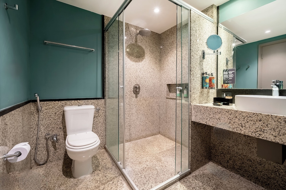 Habitación ejecutiva, 2 camas individuales, bañera del hotel Pullman São Paulo Guarulhos Airport. Foto 7