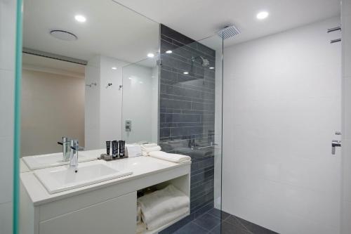 Estudio con 2 camas individuales del hotel Mantra Albury. Foto 4