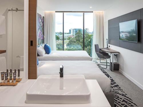 Habitación Standard Double 'N' del hotel Novotel Brisbane South Bank. Foto 2