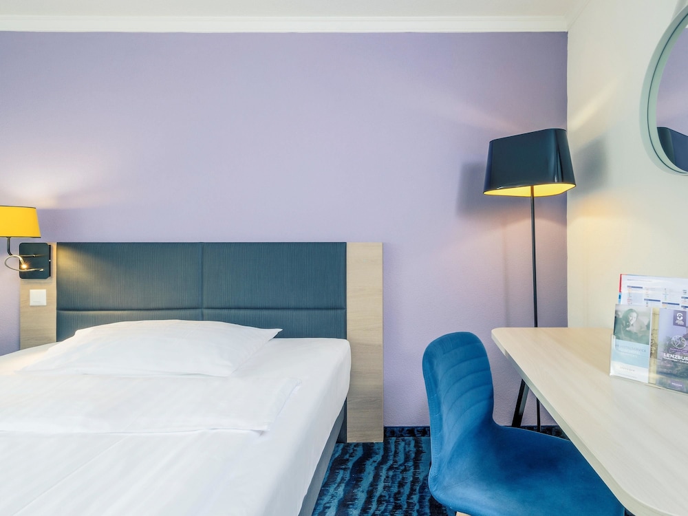 Habitación Doble Estándar del hotel Mercure Lenzburg Krone. Foto 5