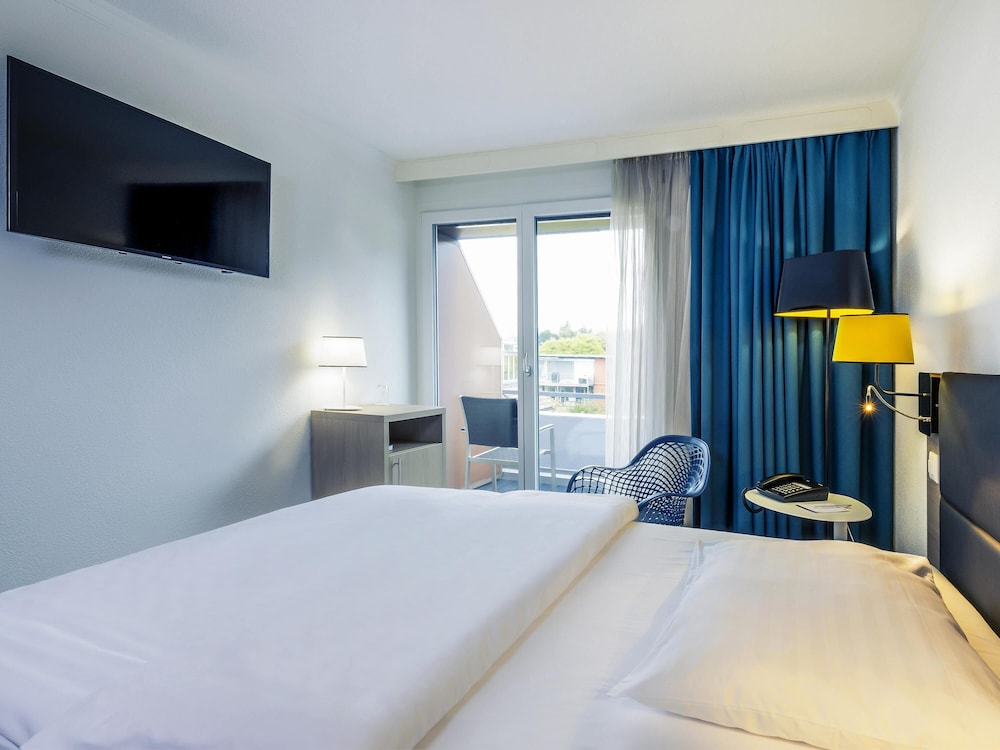 Habitación Doble Estándar del hotel Mercure Lenzburg Krone. Foto 7