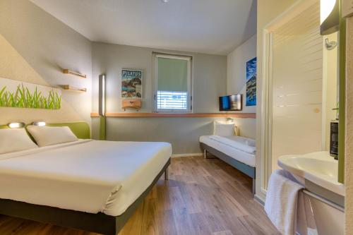 Habitación Familiar del hotel Ibis Budget Luzern City. Foto 3