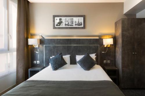 Habitación Doble Estándar del hotel Hotel Paris Italie. Foto 1