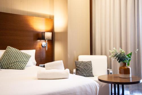 Suite Junior del hotel Azz Valencia Congress and Spa. Foto 6