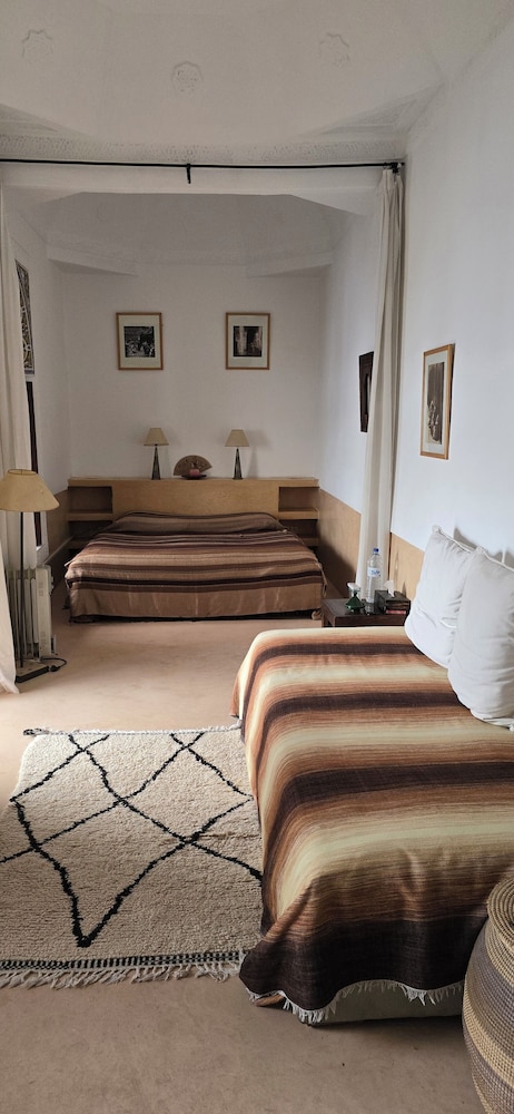 Casa familiar del hotel Karmela