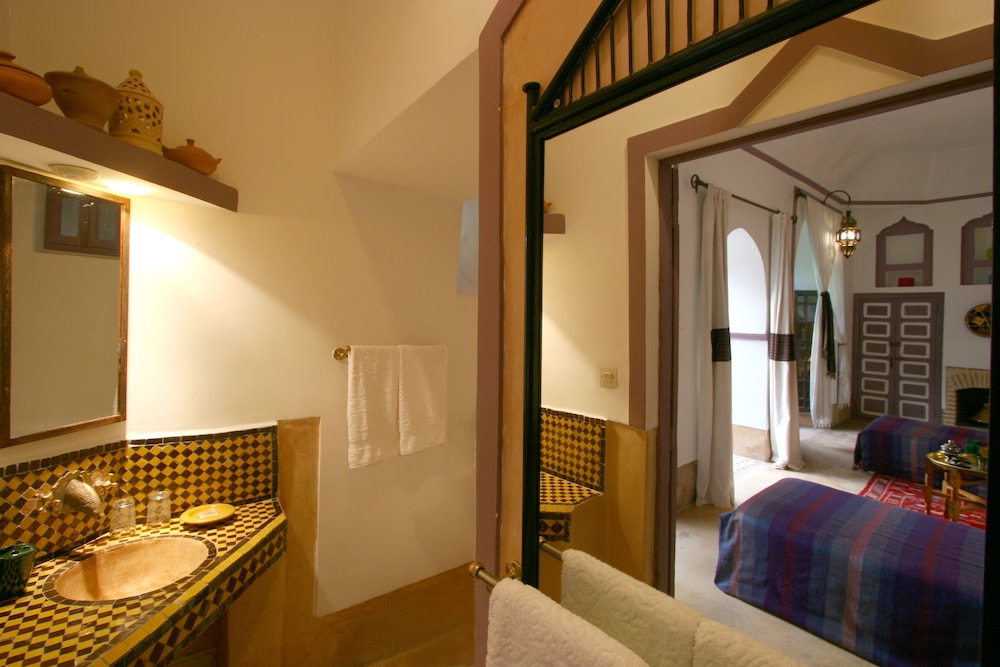 Habitación estándar del hotel Karmela. Foto 6