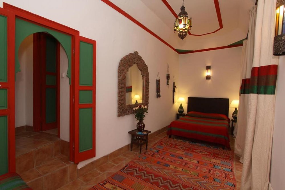 Habitación superior del hotel Karmela. Foto 4