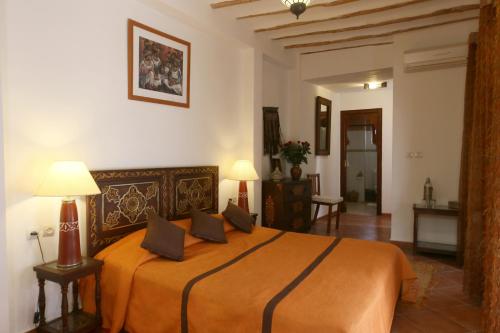 Suite Junior con balcón del hotel Karmela. Foto 5