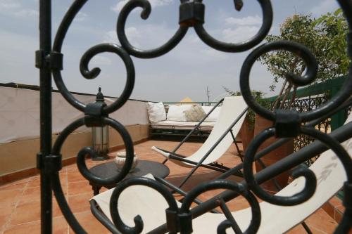 Suite Junior con balcón del hotel Karmela. Foto 7