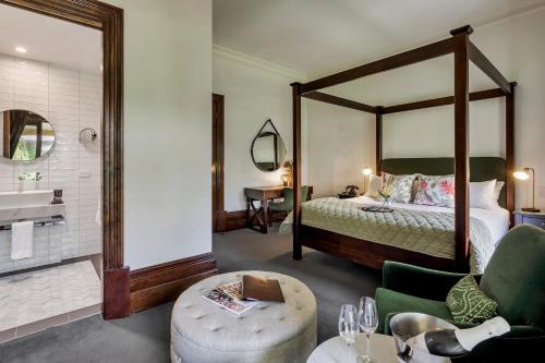 Superior King Room - Piccadilly Garden Room del hotel Mount Lofty House and Estate Adelaide Hills. Foto 1