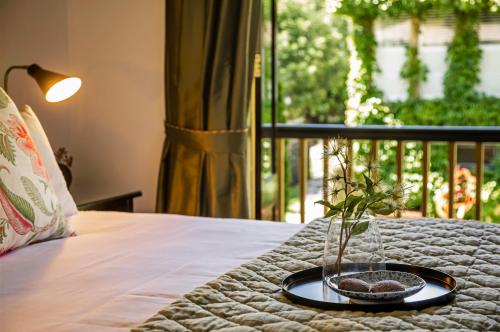 Superior King Room - Piccadilly Garden Room del hotel Mount Lofty House and Estate Adelaide Hills. Foto 2