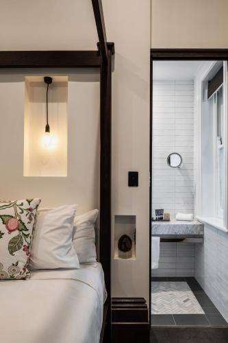 Habitación Clásica con cama extragrande del hotel Mount Lofty House and Estate Adelaide Hills. Foto 3