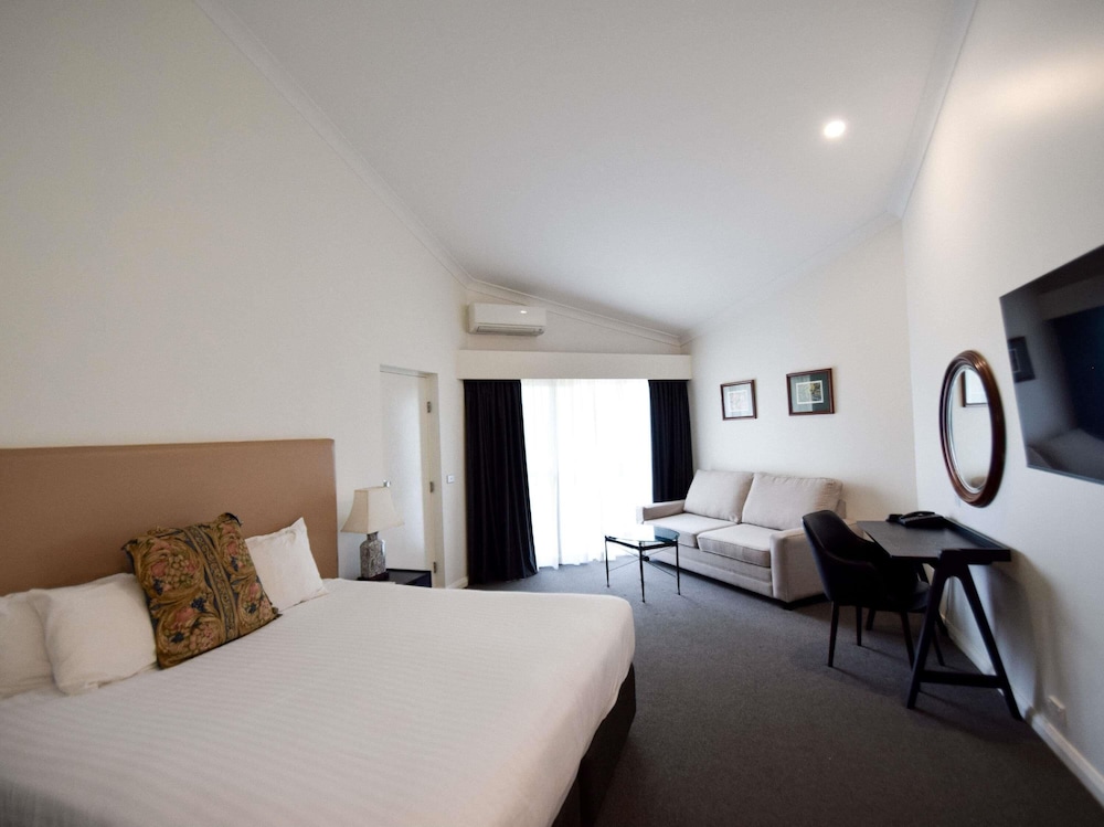 Estudio 1 Cama King del hotel Mercure Hunter Valley Gardens. Foto 1