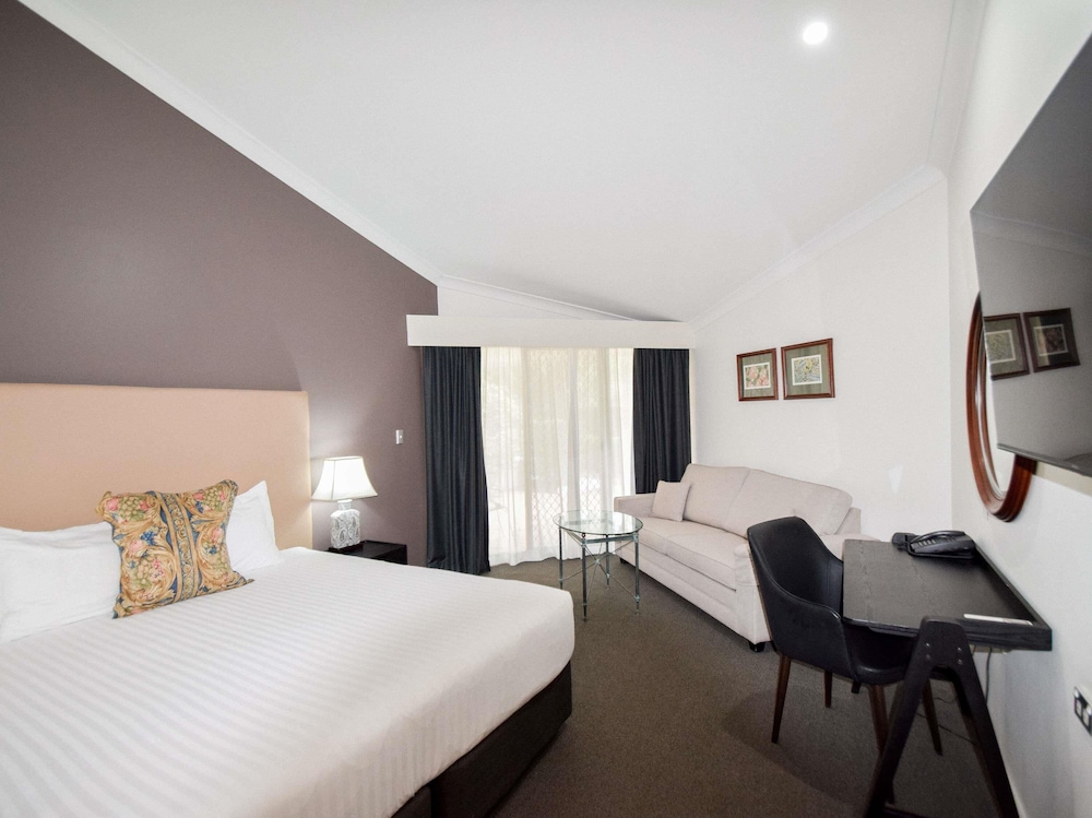 SUPERIOR 1 CAMA KING del hotel Mercure Hunter Valley Gardens. Foto 2