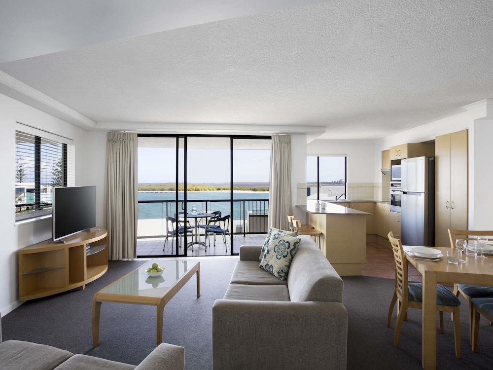 Apartamento de 3 dormitorios con vistas al agua del hotel Breakfree Grand Pacific Resort