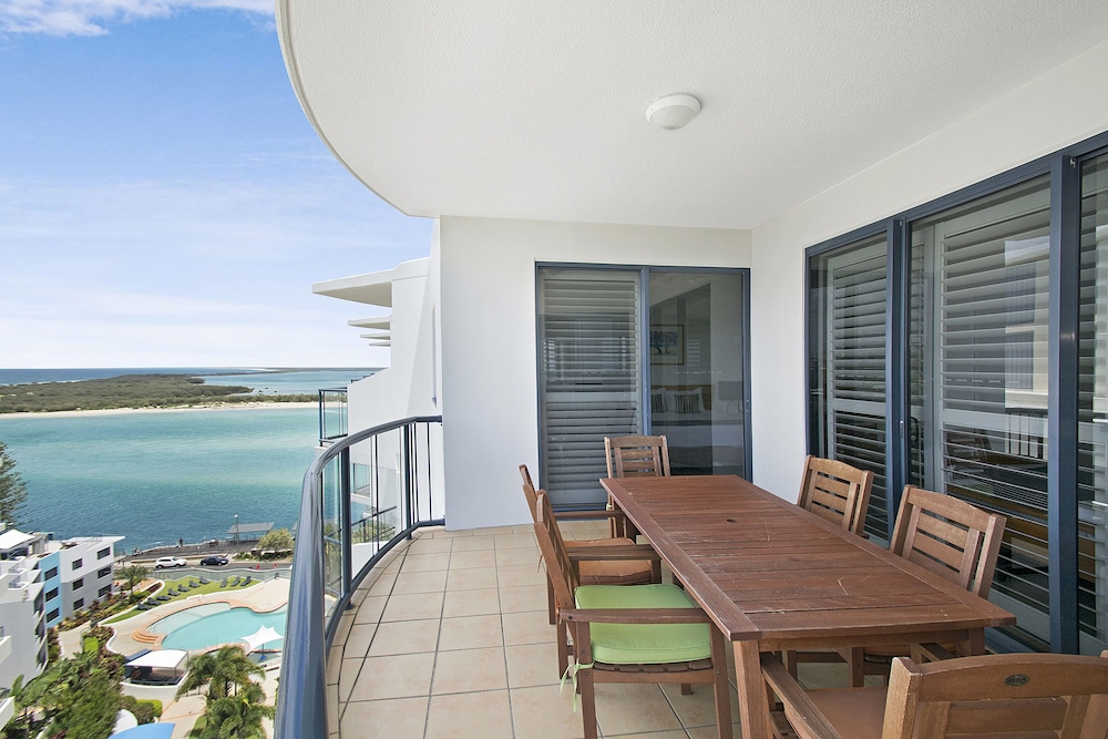 Apartamento de 3 dormitorios con vistas al agua del hotel Breakfree Grand Pacific Resort. Foto 10