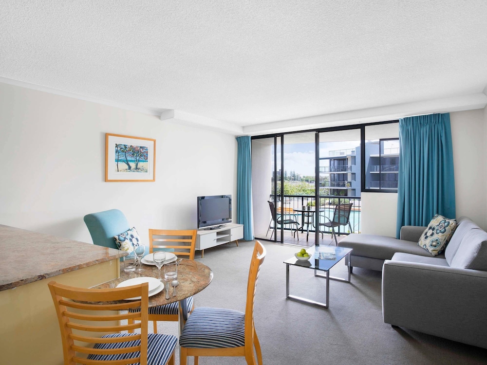 Apartamento de 1 Dormitorio con Vistas al Agua del hotel Breakfree Grand Pacific Resort
