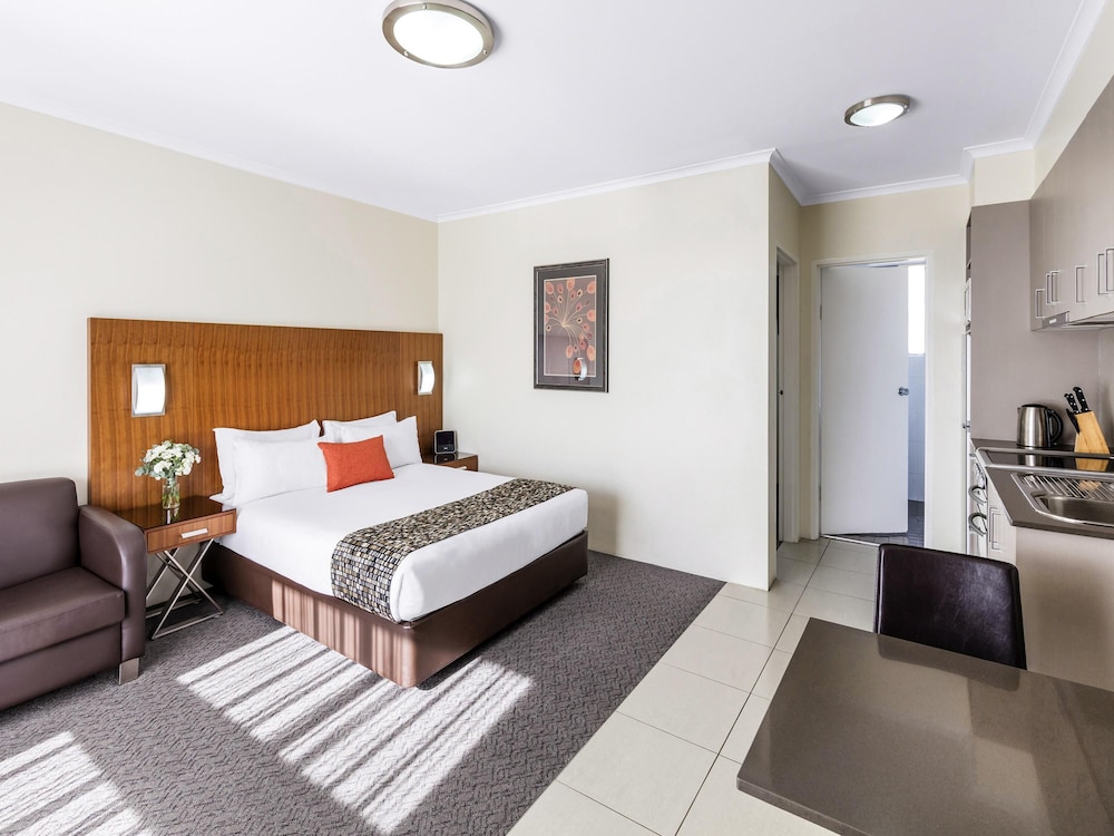 Apartamento Familiar con 1 Cama Queen y 2 Camas Individuales del hotel BreakFree Queanbeyan