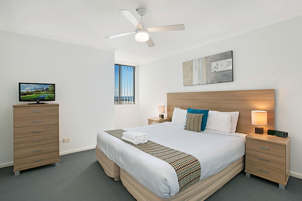 Apartamento de 2 dormitorios y 2 baños con vistas al complejo del hotel Mantra Nelson Bay. Foto 3