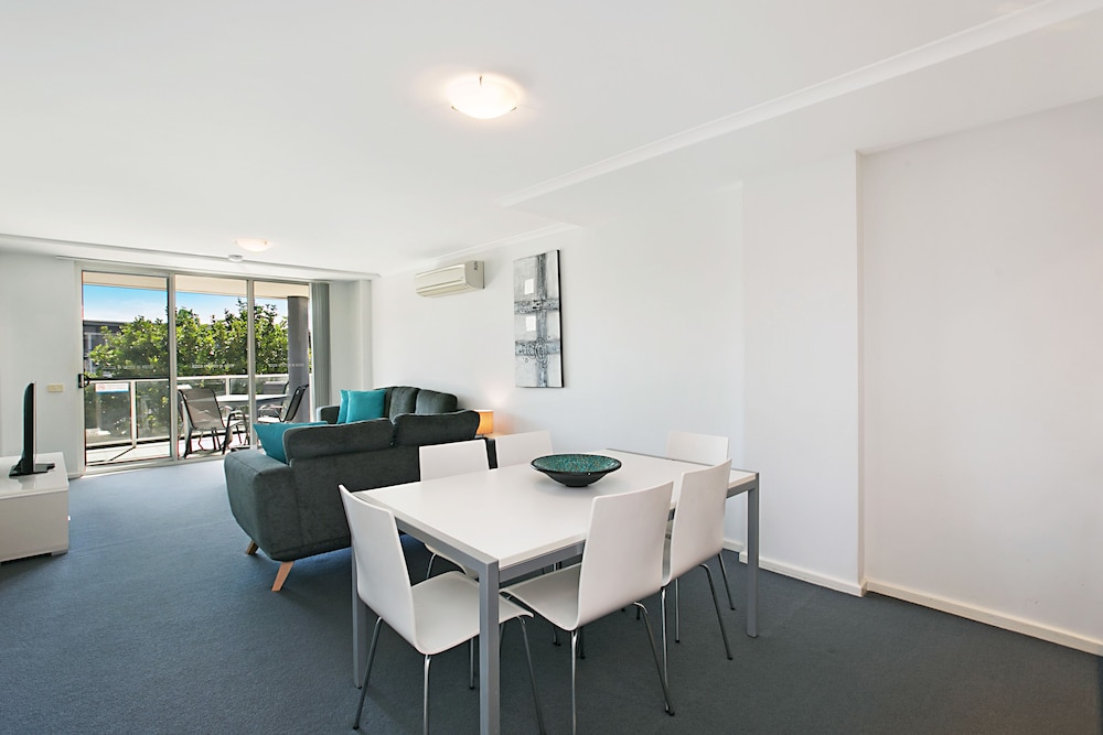 Apartamento de 2 dormitorios y 2 baños con vistas al complejo del hotel Mantra Nelson Bay. Foto 5