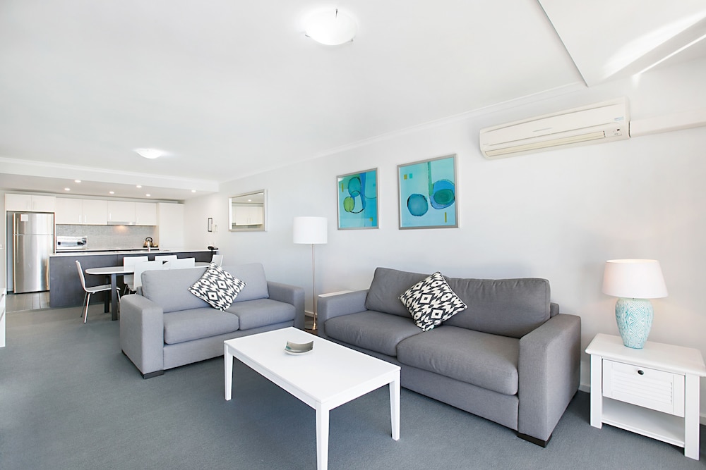 Apartamento de 2 dormitorios y 2 baños con vistas a la piscina del hotel Mantra Nelson Bay. Foto 9