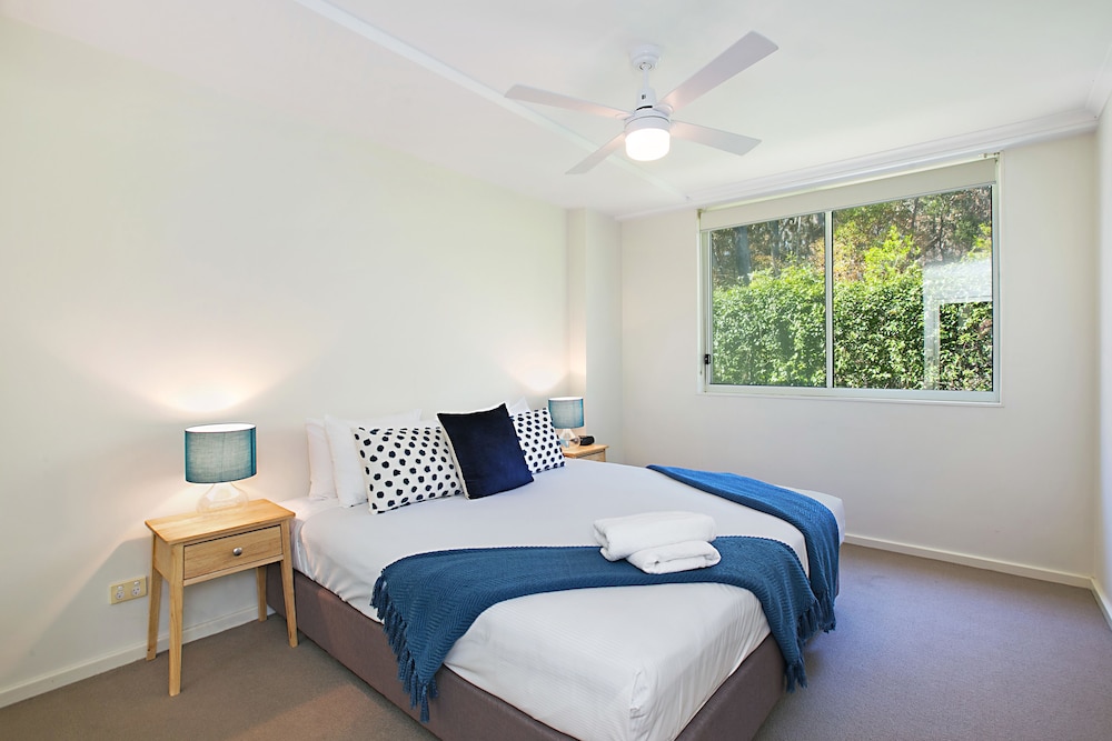 Apartamento de 3 dormitorios y 2 baños con vistas al complejo del hotel Mantra Nelson Bay. Foto 1