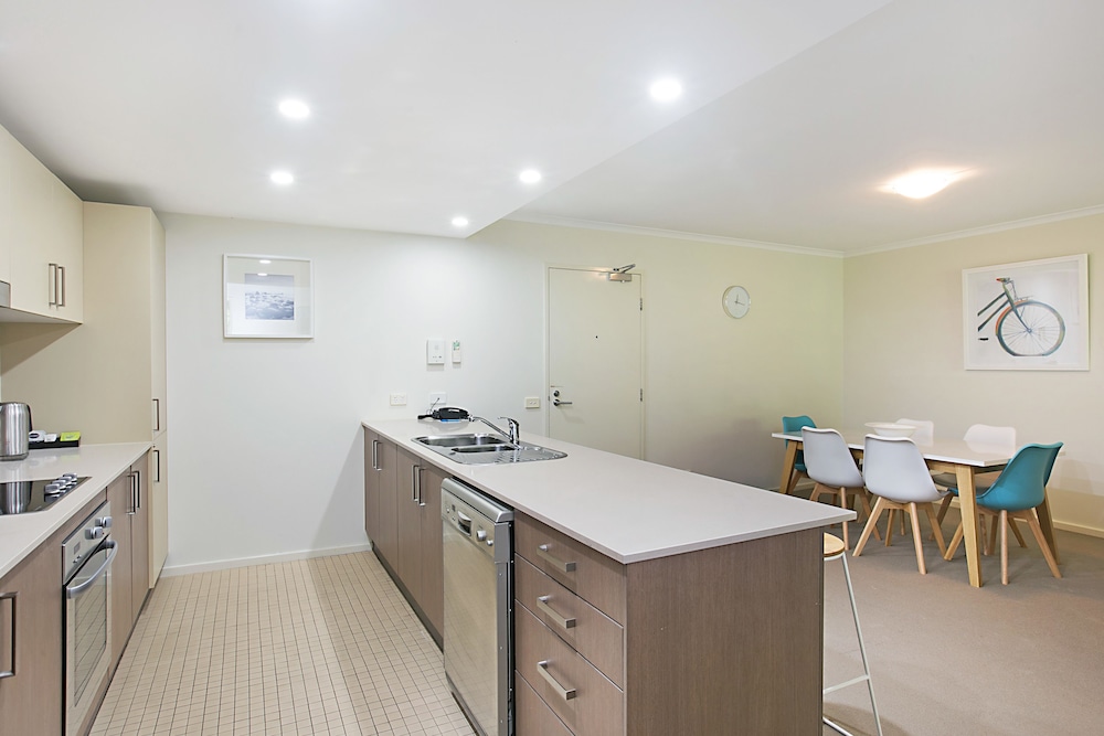 Apartamento de 3 dormitorios y 2 baños con vistas al complejo del hotel Mantra Nelson Bay. Foto 10