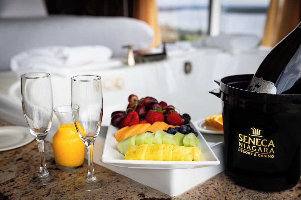 Habitación del hotel SENECA NIAGARA CASINO & HOTEL. Foto 3