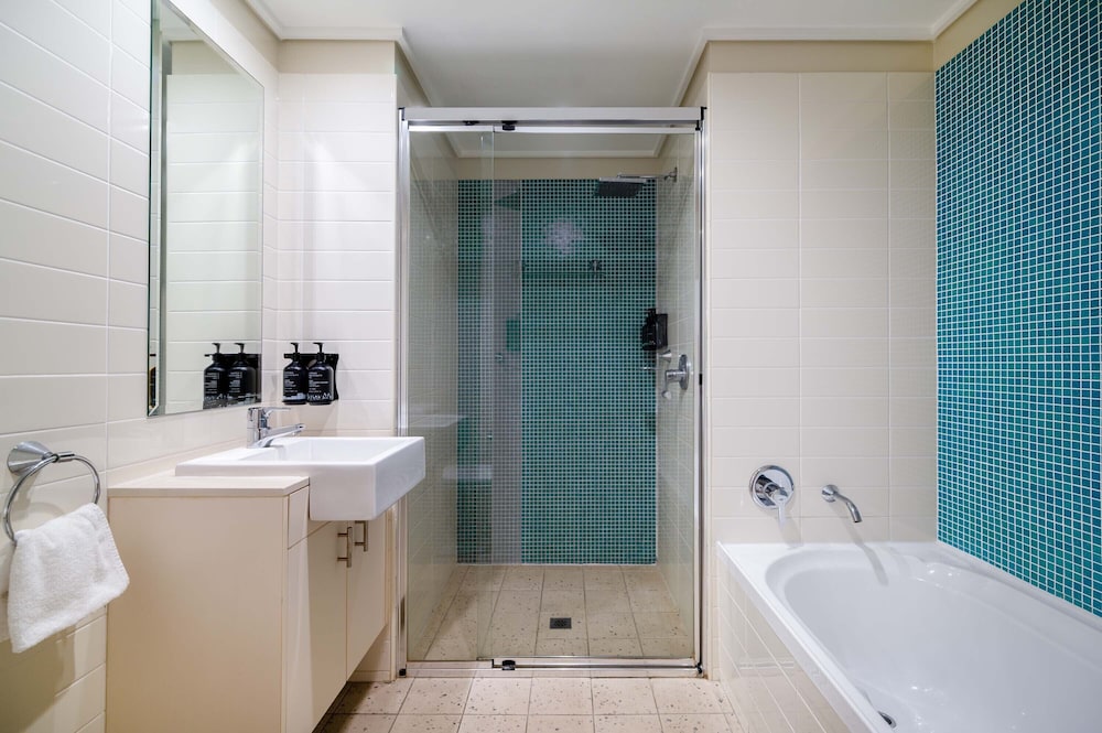 Apartamento de 1 dormitorio con vistas al océano del hotel Mantra The Observatory. Foto 10
