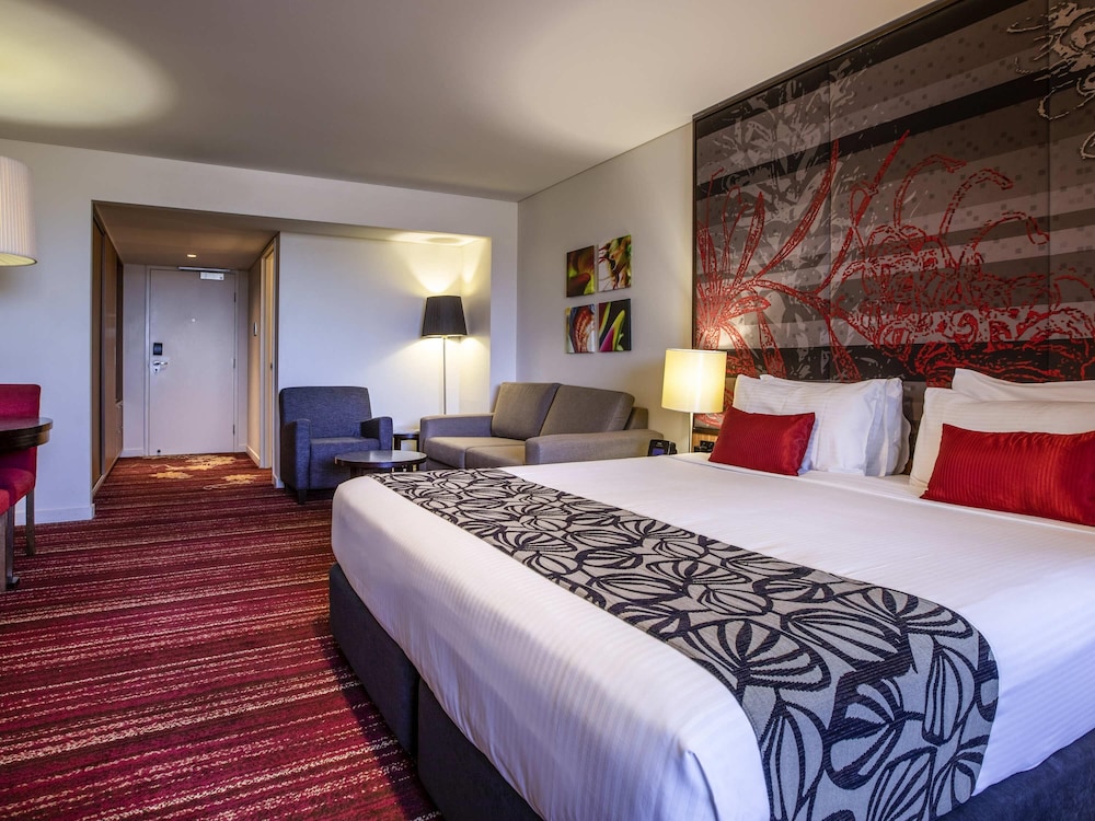 Suite Familiar con 1 cama King y 1 cama Queen del hotel Mantra Gladstone
