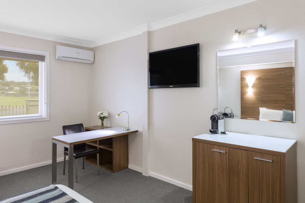 Habitación Privilege 1 Cama King del hotel Mercure Wagga Wagga. Foto 5