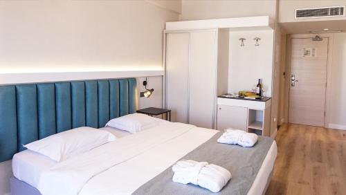 Habitación Executive con vistas a la Acrópolis - 1 o 2 camas del hotel Athens Cypria. Foto 3