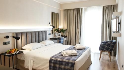 Habitación Executive con vistas a la Acrópolis - 1 o 2 camas del hotel Athens Cypria. Foto 12