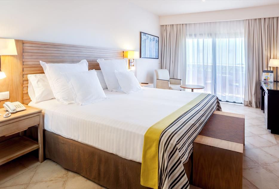 Habitación doble Balcón o Terraza Superior del hotel Barceló Punta Umbria Beach Resort