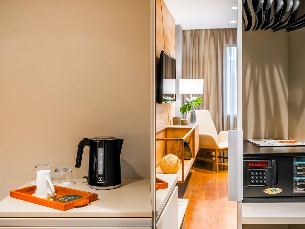 HABITACIÓN EJECUTIVA PREMIUM, 1 cama queen - size del hotel Grand Mercure São Paulo Vila Olímpia. Foto 14