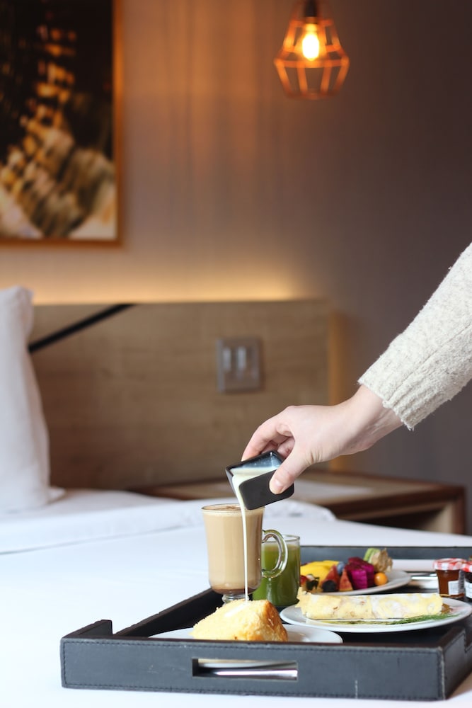 HABITACIÓN EJECUTIVA PREMIUM, 1 cama queen - size del hotel Grand Mercure São Paulo Vila Olímpia. Foto 22