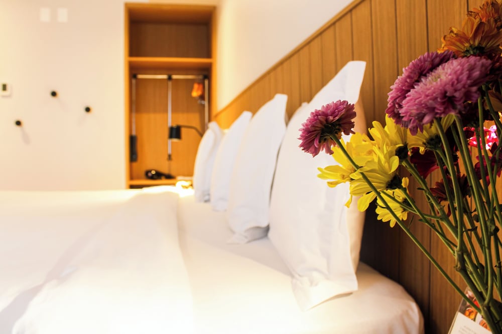 HABITACIÓN DELUXE con 1 cama doble king - size del hotel Grand Mercure São Paulo Vila Olímpia. Foto 2